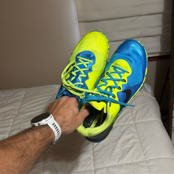 Nike Kids Blue and Lime Green Sneakers - Picture 4 of 4